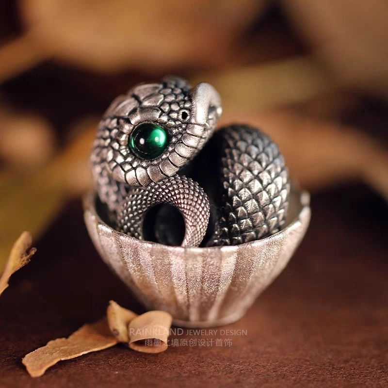 幻灯片-汇聚千年易学精髓,尽在知蛛玄机